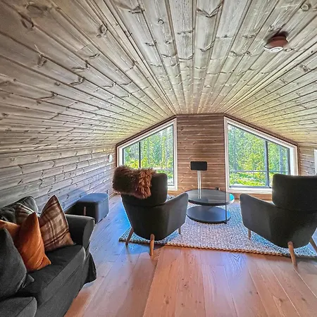 بيت للعطل 4 Bedroom Stunning In *